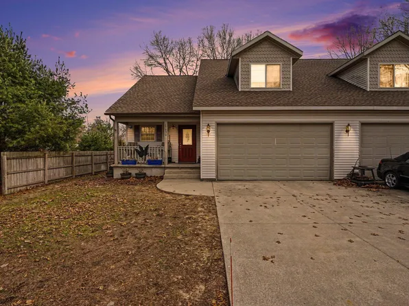 15630 164th Ave, Grand Haven, MI 49417