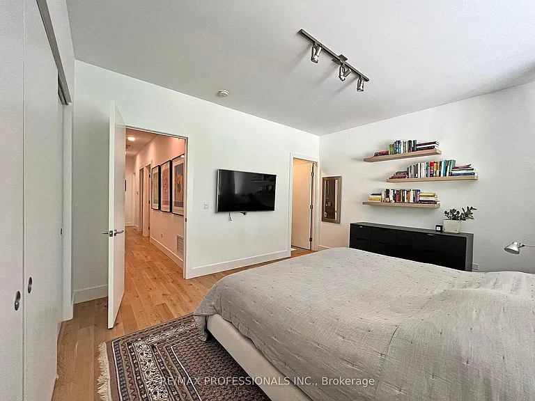 60 Melbourne Ave #B — Photo 26