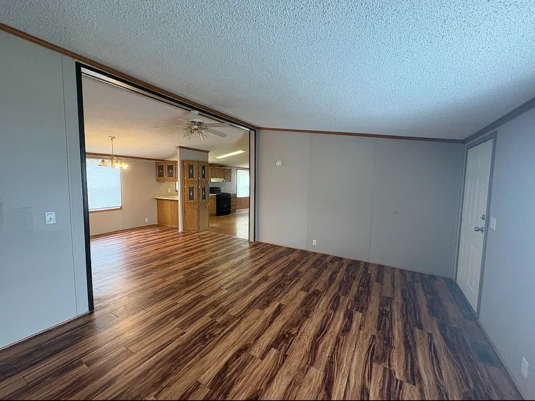 8443 Quill Dr — Photo 2