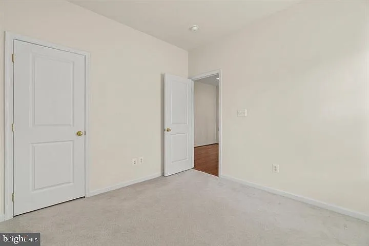 14160 Catbird Dr — Photo 16