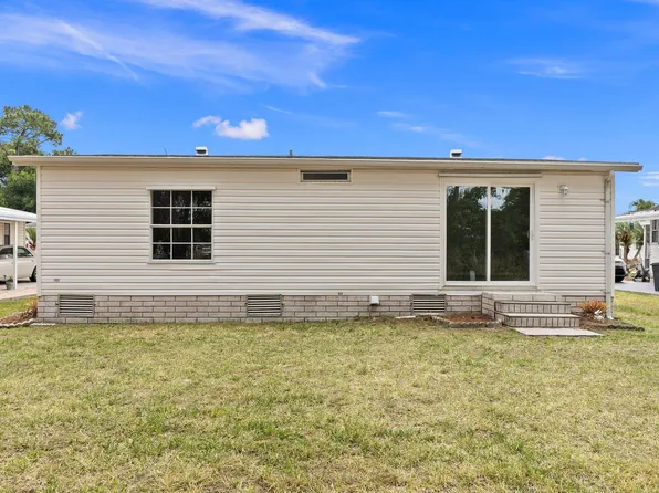 202 Old Key West Place, Fort Pierce, FL 34982