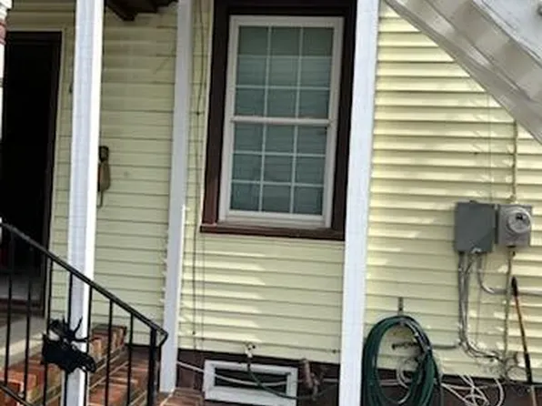 122 Spring Garden St #A, Woodstown, NJ 08098