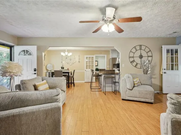 4832 Navajo Trl SE, Conyers, GA 30094