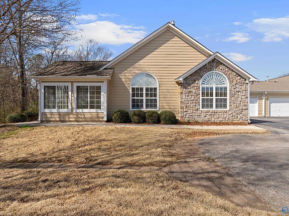 3rd image of 1284 Cathedral Cir Unit 1284
