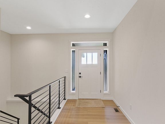 4th image of 16994 N Morton Ln
