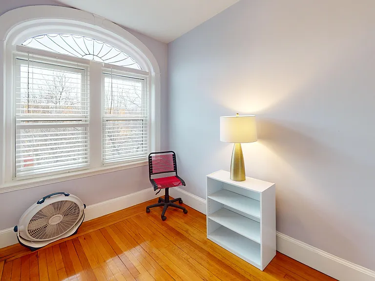 33 Westbourne Ter #3 — Photo 8