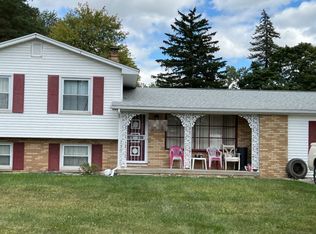 1500 Schafer Dr, Burton, MI