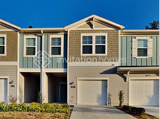 637 Cherry Ridge Dr, Orange Park, FL 32065