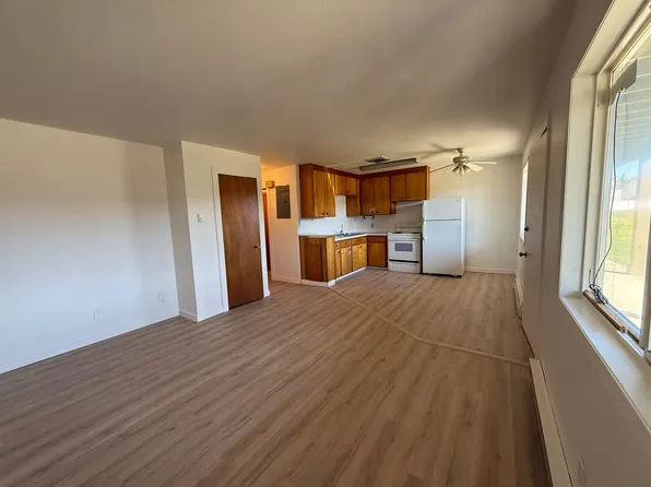 Maverick: 649-701 W Hayden Avenue, 701 W Hayden Ave #3, Hayden, ID 83835