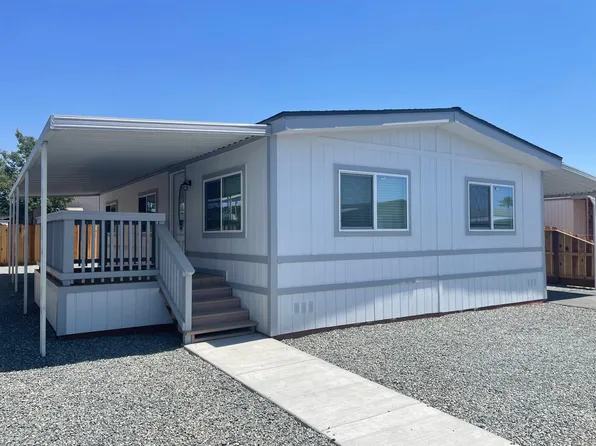 720 E Worth Avenue #145, Porterville, CA 93257