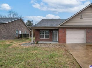 106 Bluegrass Dr, Hodgenville, KY