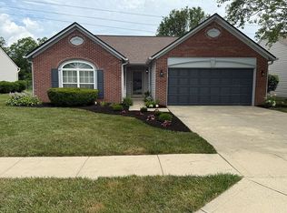 6761 Lexington Cir, Zionsville, IN 46077