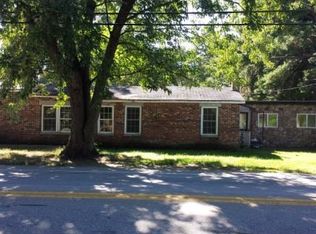 160 Airport Rd, Concord, NH 03301