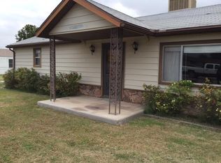 1210 N 8th St, Carlsbad, NM 88220