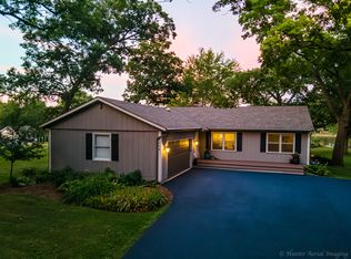 4714 Timberlane Rd, Crystal Lake, IL 60014