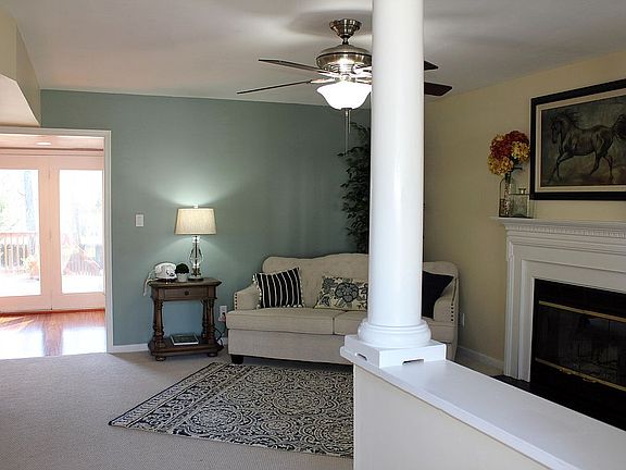 2nd image of 4509 Woodshire Pl