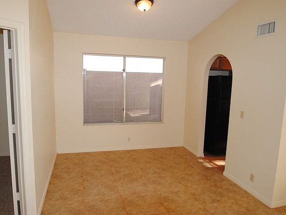 4th image of 2743 S 156th Ave