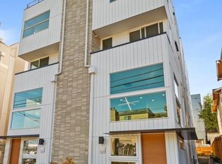 807 Taylor Ave N #B, Seattle, WA 98109