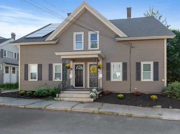 3 Oak St #3, Whitinsville, MA 01588