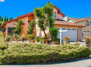 121 Peridot Ct, Hercules, CA 94547