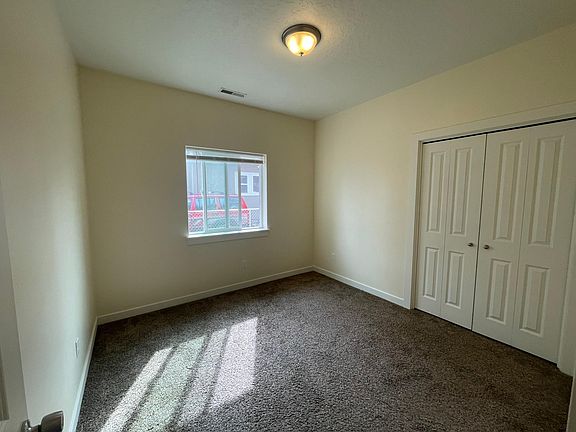 5th image of 214 S Dewey Ave #214