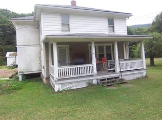 841 Mosquito Valley Rd S, Williamsport, PA 17702