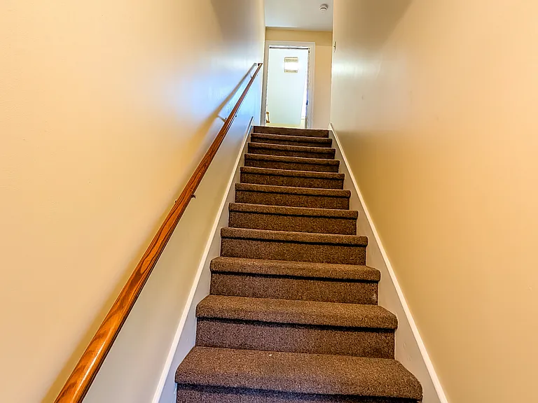 432 Fairview Ave #B — Photo 14