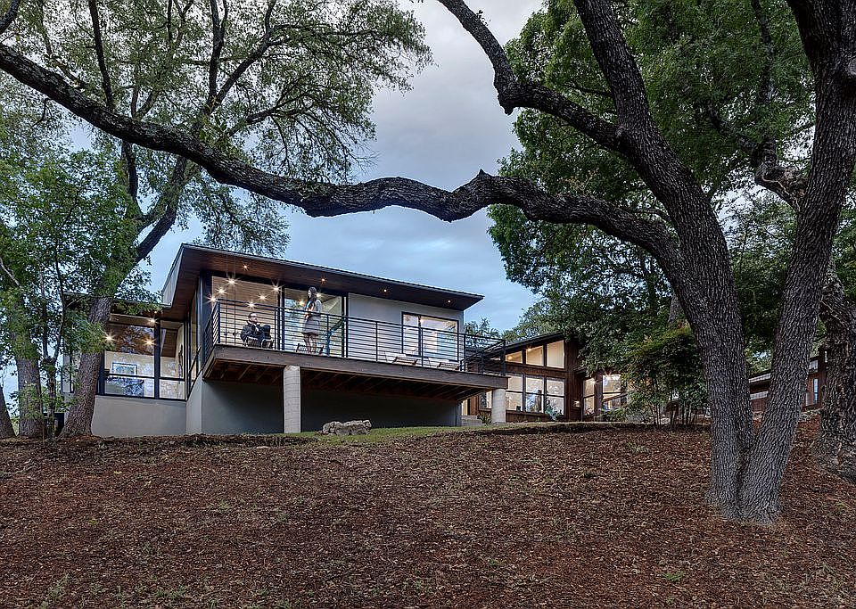 1st image of 7611 Creekbluff Dr