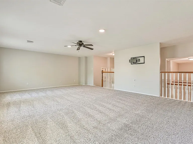 513 Meadow Bend Dr — Photo 23