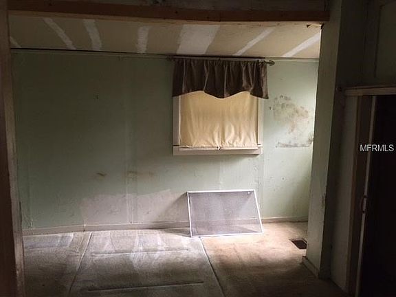 Bed room in main house lower level