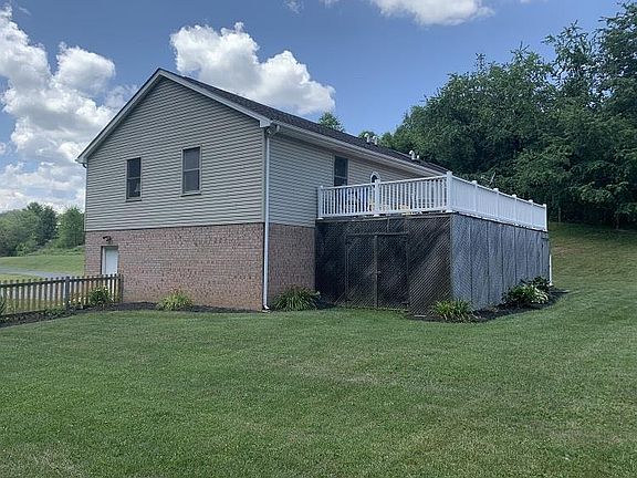 4th image of 420 Canterbury Ct SW