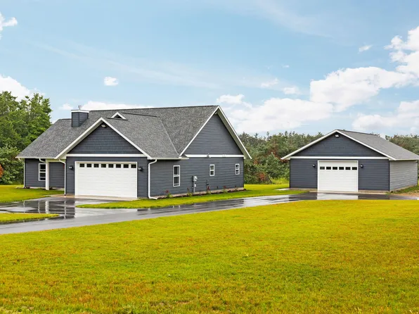 2768 Soaring Dr, Elmira, MI 49730