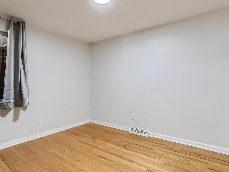 8507 W 62nd Pl — Photo 17