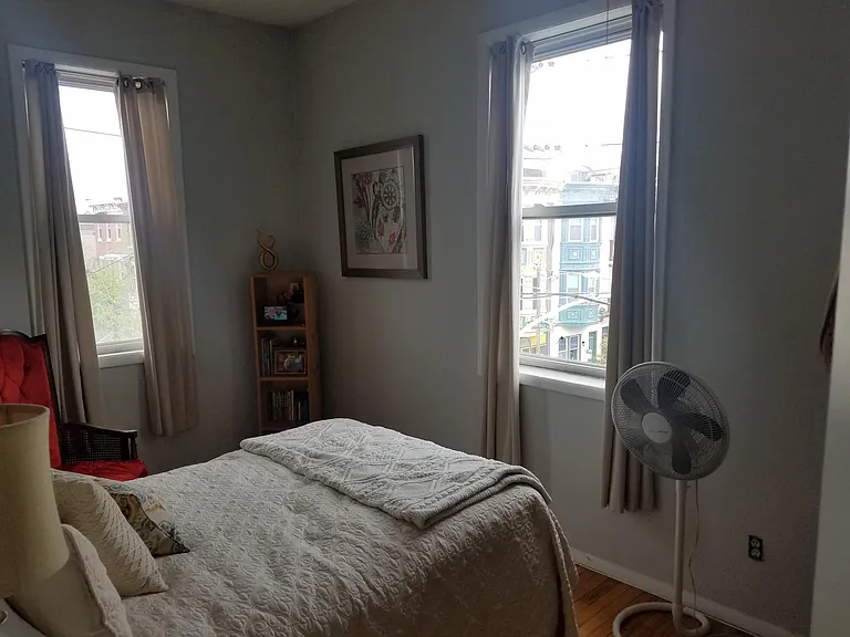 626 S 3rd St #2F — Photo 8