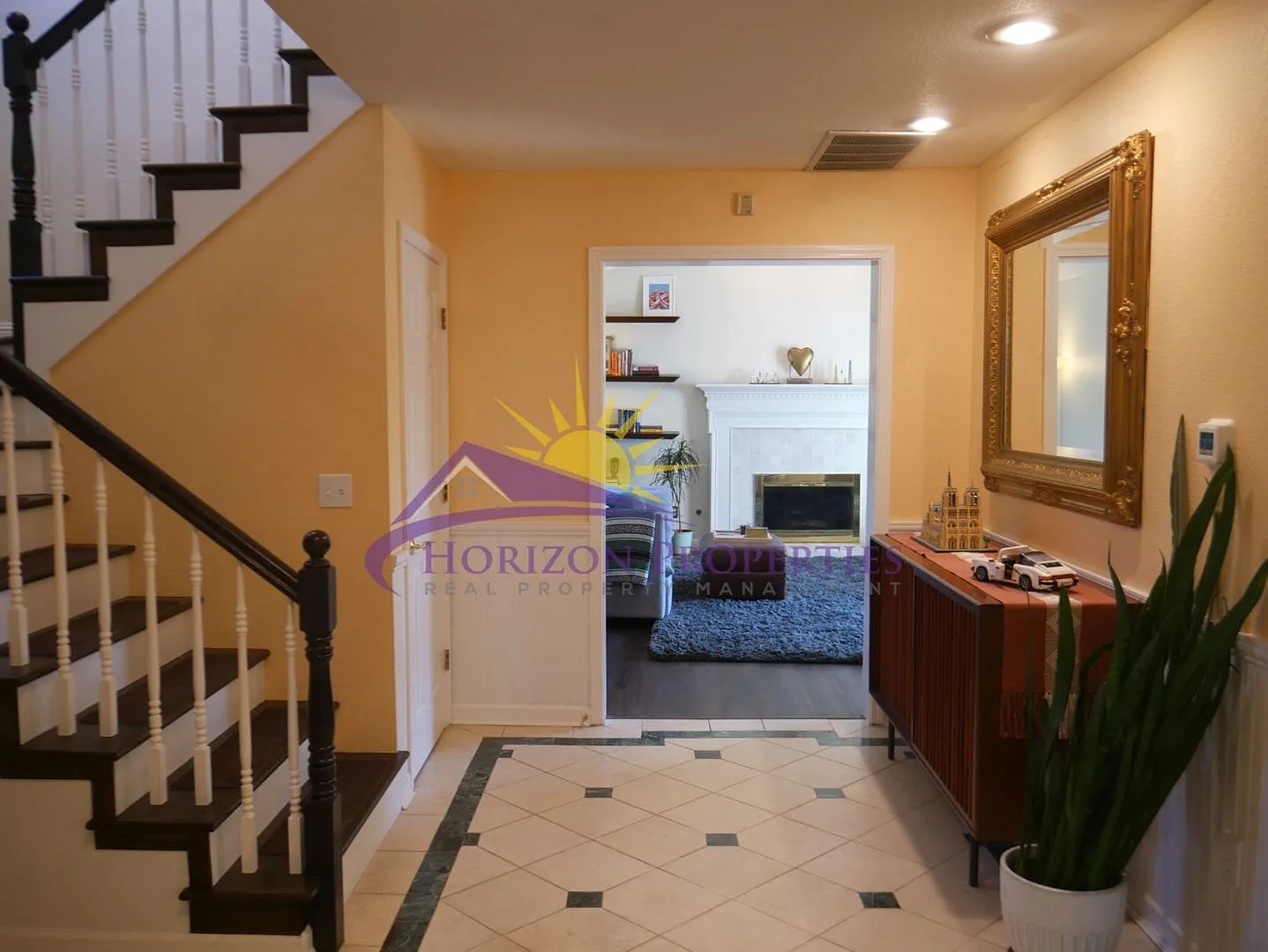 Spacious Two Story 4 Bed 3 Bath 2,757sqft Roseville Home in Woodridge Creek — Photo 4