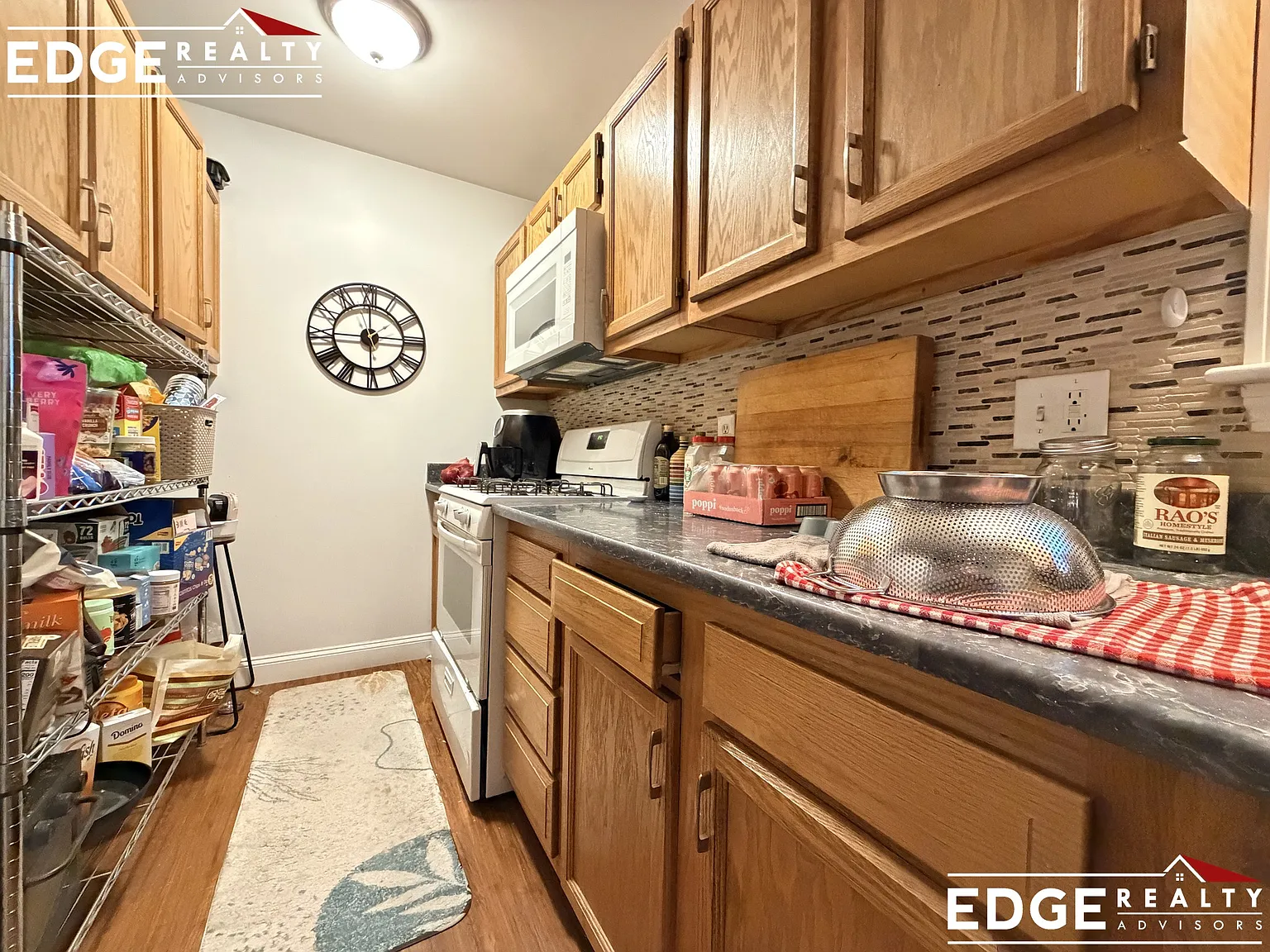 3 bed, 1500 sqft, $3,500 — Photo 2