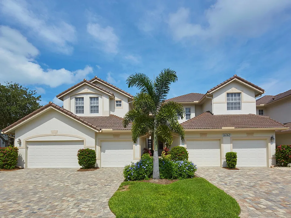 26968 Montego Pointe Ct #201