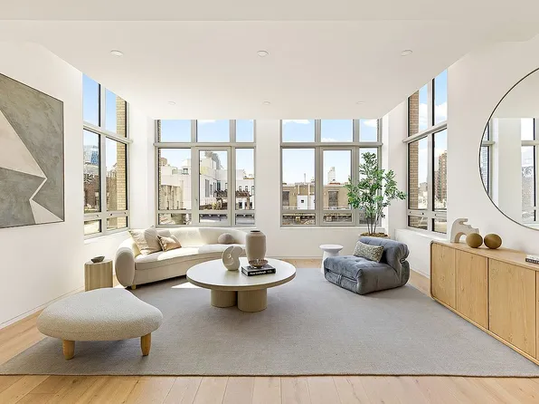 66 Clinton St Unit Penthouse, New York, NY 10002