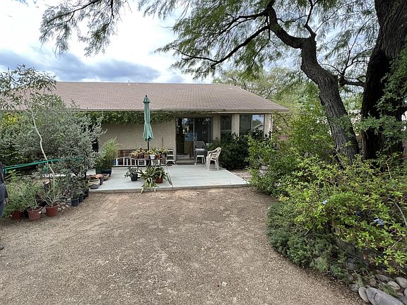 3rd image of 1860 N Rolling Stone Dr