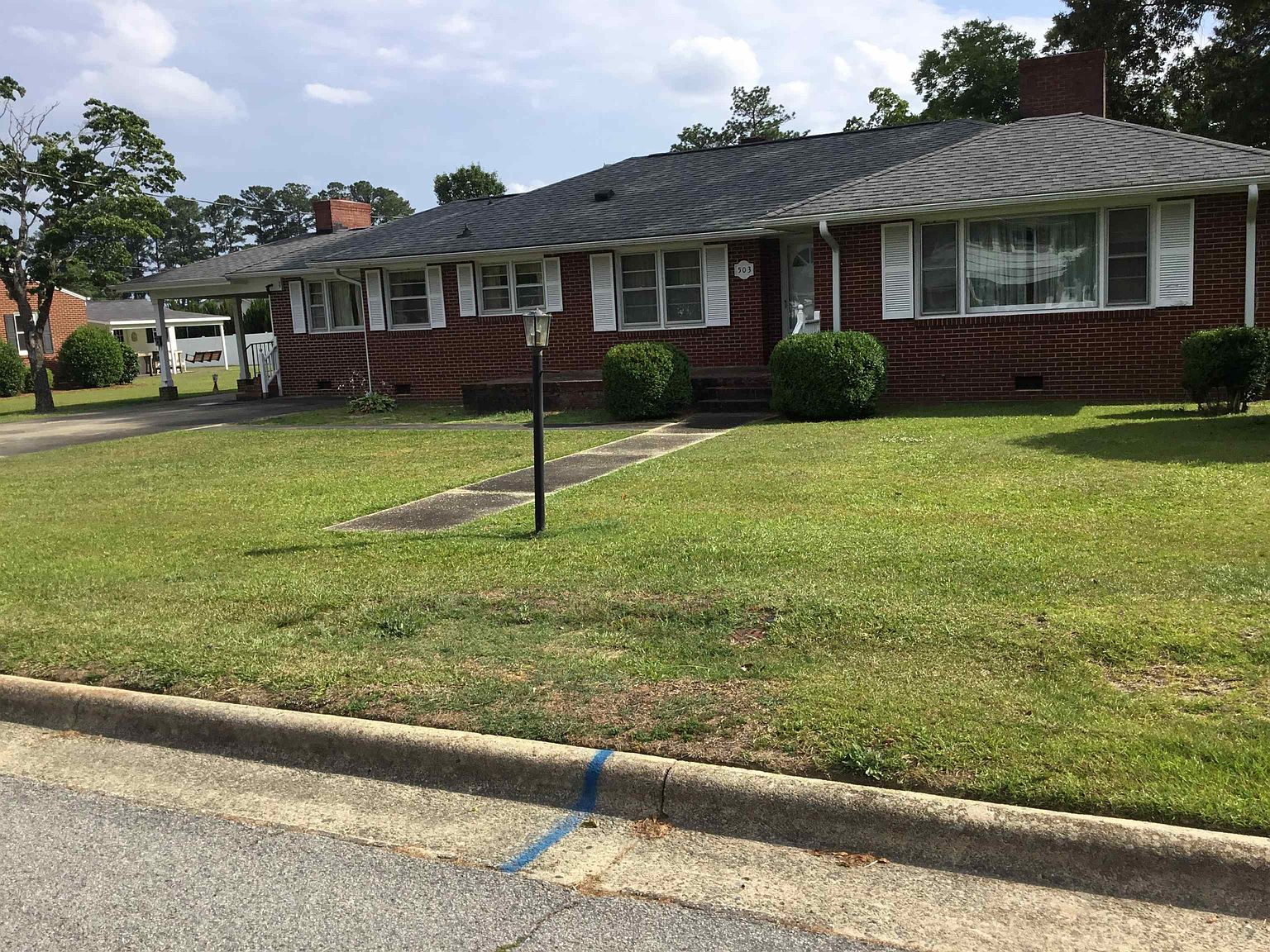 503 W St, Benson, NC 27504 Zillow