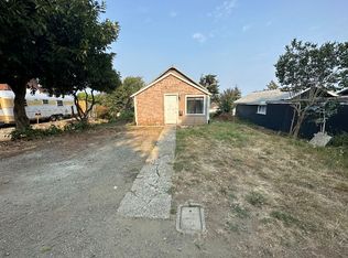 2759 Stanton Ave, North Bend, OR 97459