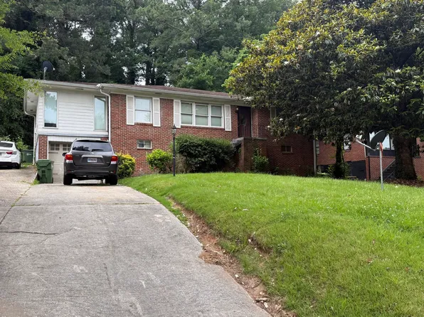 2732 Oldknow Dr NW, Atlanta, GA 30318