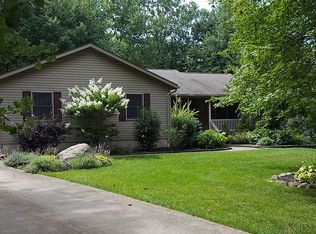 1272 Aberth Dr, Akron, OH 44320