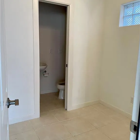 617 E Thornhill Ave — Photo 12