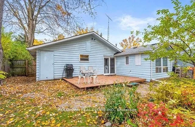 207 Bayview Ave — Photo 9