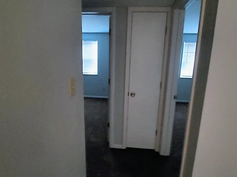 220 E. Lane Ave. — Photo 4