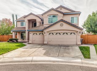 8662 Farewell Ct, Elk Grove, CA 95624