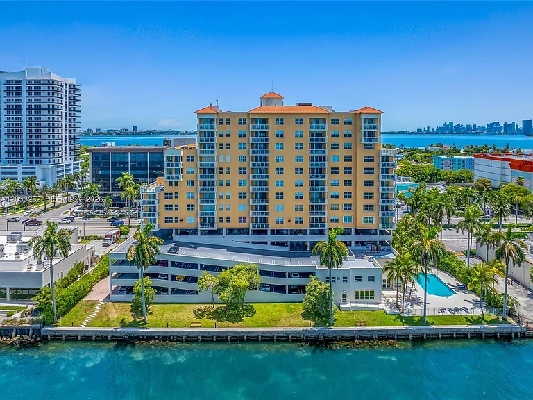 1625 Kennedy Cswy #1004D — Photo 49