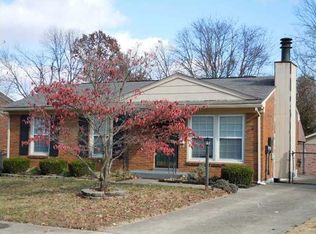 10015 Normie Ln, Louisville, KY 40229