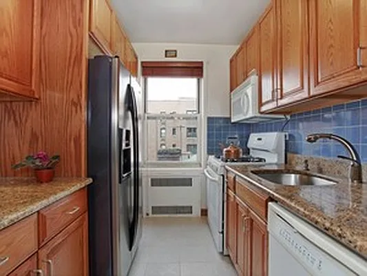 Sold by Corcoran | media 19